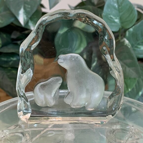 Polar Bear Art Glass Paperweight Clear Crystal Sculpture Mother & Baby Vintage - Picture 6 of 8